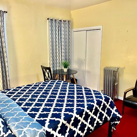 3 Bedrooms 1 Bath Apt, 10 Min To Manhattan! Ню Йорк Екстериор снимка